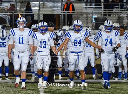 Thumbnail 2 in Decatur vs. Stephenville (UIL 4A Bi-District Playoff) photogallery.