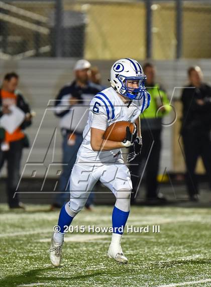Thumbnail 2 in Decatur vs. Stephenville (UIL 4A Bi-District Playoff) photogallery.
