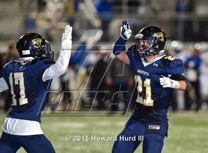 Thumbnail 1 in Decatur vs. Stephenville (UIL 4A Bi-District Playoff) photogallery.
