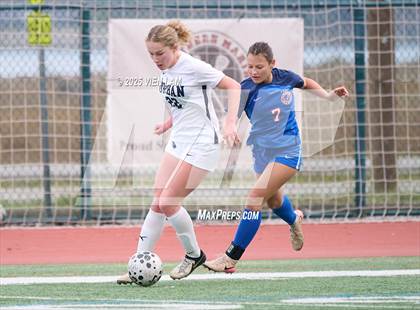 Thumbnail 2 in Urban @ Tamalpais photogallery.