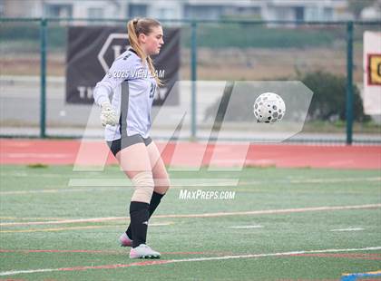 Thumbnail 2 in Urban @ Tamalpais photogallery.