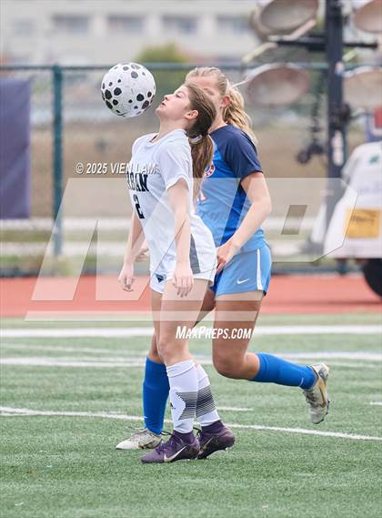 Thumbnail 3 in Urban @ Tamalpais photogallery.