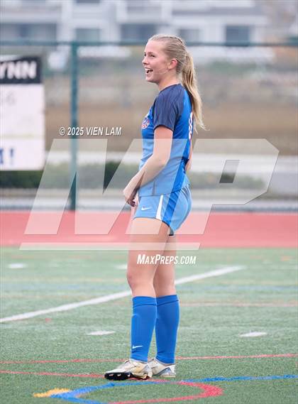 Thumbnail 1 in Urban @ Tamalpais photogallery.