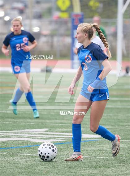 Thumbnail 2 in Urban @ Tamalpais photogallery.