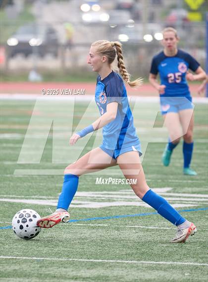 Thumbnail 3 in Urban @ Tamalpais photogallery.