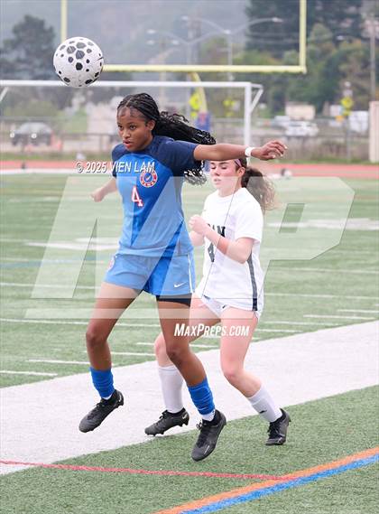 Thumbnail 2 in Urban @ Tamalpais photogallery.