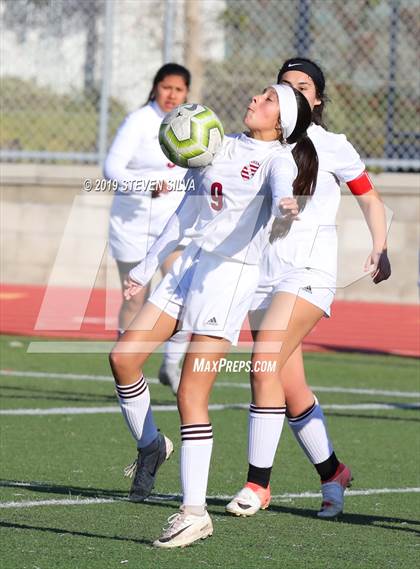 Thumbnail 3 in Kofa vs. San Clemente (25th Annual SoCal Soccer Classic) photogallery.