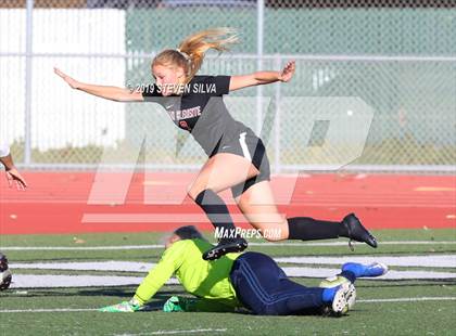 Thumbnail 2 in Kofa vs. San Clemente (25th Annual SoCal Soccer Classic) photogallery.