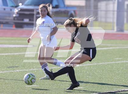 Thumbnail 3 in Kofa vs. San Clemente (25th Annual SoCal Soccer Classic) photogallery.