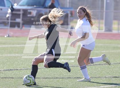 Thumbnail 3 in Kofa vs. San Clemente (25th Annual SoCal Soccer Classic) photogallery.