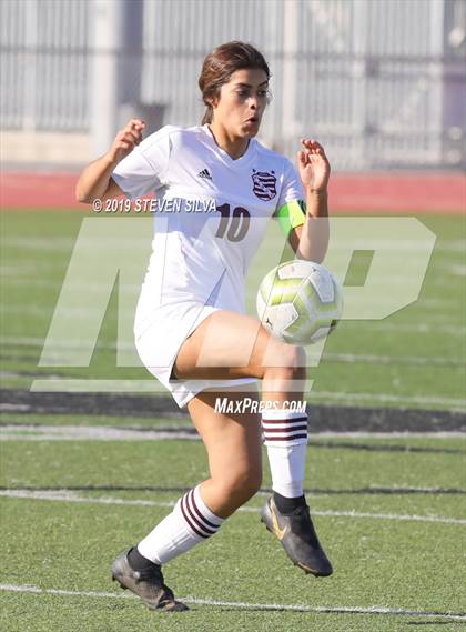 Thumbnail 2 in Kofa vs. San Clemente (25th Annual SoCal Soccer Classic) photogallery.