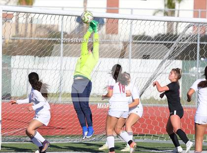 Thumbnail 3 in Kofa vs. San Clemente (25th Annual SoCal Soccer Classic) photogallery.