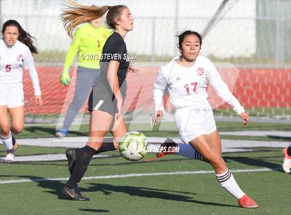 Thumbnail 3 in Kofa vs. San Clemente (25th Annual SoCal Soccer Classic) photogallery.