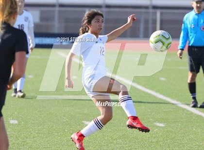 Thumbnail 3 in Kofa vs. San Clemente (25th Annual SoCal Soccer Classic) photogallery.