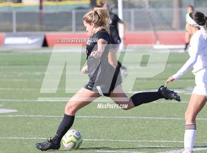 Thumbnail 2 in Kofa vs. San Clemente (25th Annual SoCal Soccer Classic) photogallery.