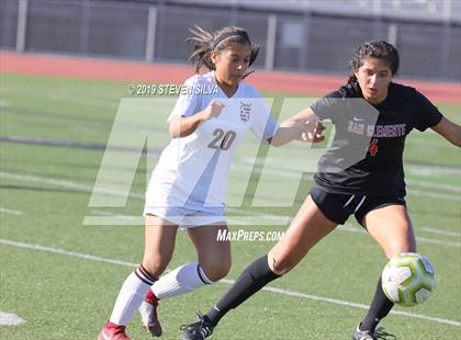 Thumbnail 1 in Kofa vs. San Clemente (25th Annual SoCal Soccer Classic) photogallery.