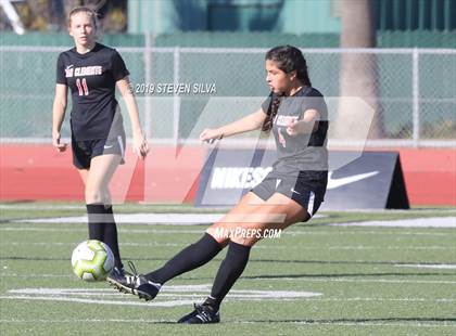 Thumbnail 2 in Kofa vs. San Clemente (25th Annual SoCal Soccer Classic) photogallery.