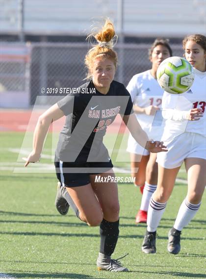 Thumbnail 2 in Kofa vs. San Clemente (25th Annual SoCal Soccer Classic) photogallery.