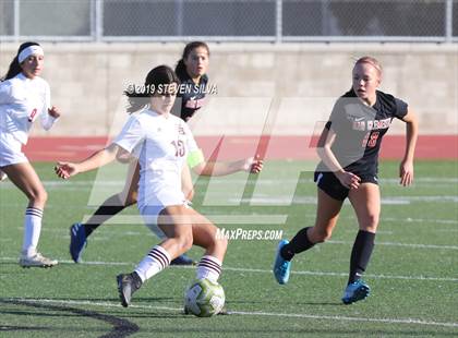 Thumbnail 2 in Kofa vs. San Clemente (25th Annual SoCal Soccer Classic) photogallery.