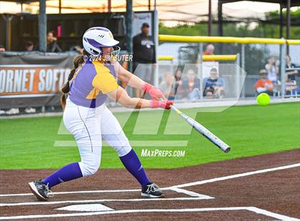 Thumbnail 3 in Caldwell vs La Grange photogallery.