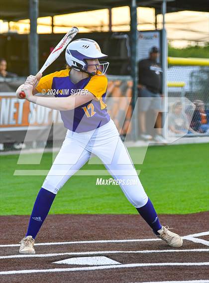 Thumbnail 1 in Caldwell vs La Grange photogallery.