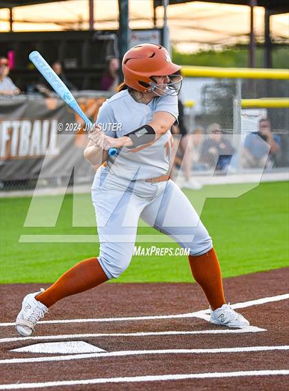 Thumbnail 2 in Caldwell vs La Grange photogallery.