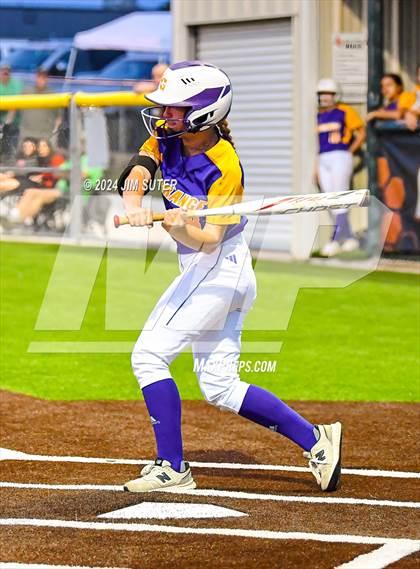 Thumbnail 3 in Caldwell vs La Grange photogallery.
