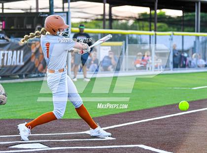 Thumbnail 3 in Caldwell vs La Grange photogallery.