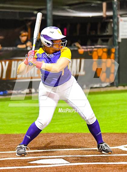 Thumbnail 3 in Caldwell vs La Grange photogallery.