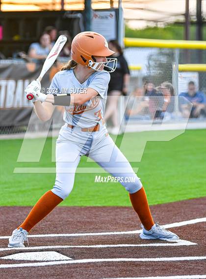 Thumbnail 1 in Caldwell vs La Grange photogallery.