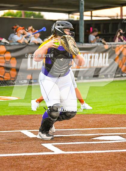 Thumbnail 2 in Caldwell vs La Grange photogallery.