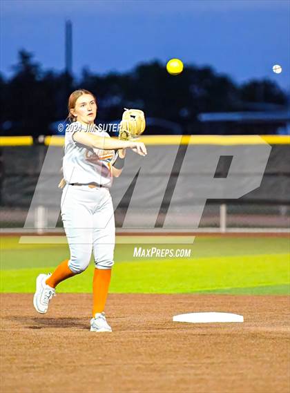 Thumbnail 1 in Caldwell vs La Grange photogallery.