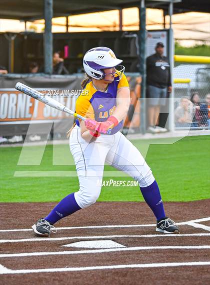 Thumbnail 2 in Caldwell vs La Grange photogallery.