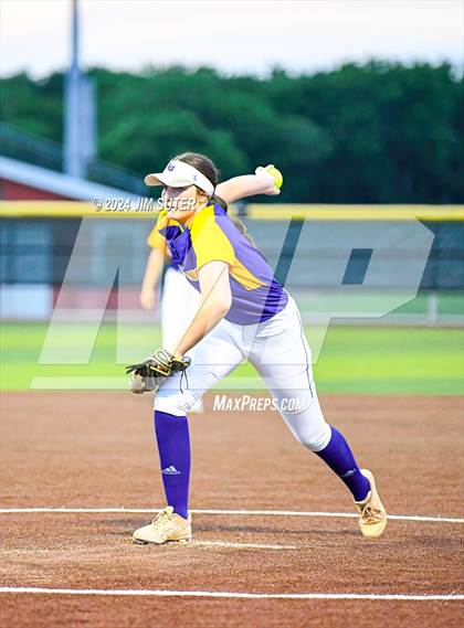 Thumbnail 1 in Caldwell vs La Grange photogallery.