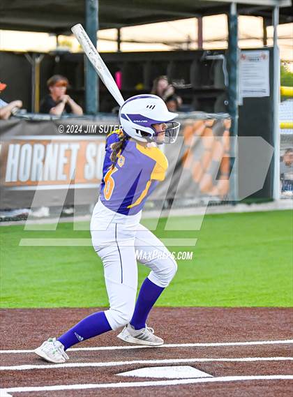 Thumbnail 2 in Caldwell vs La Grange photogallery.