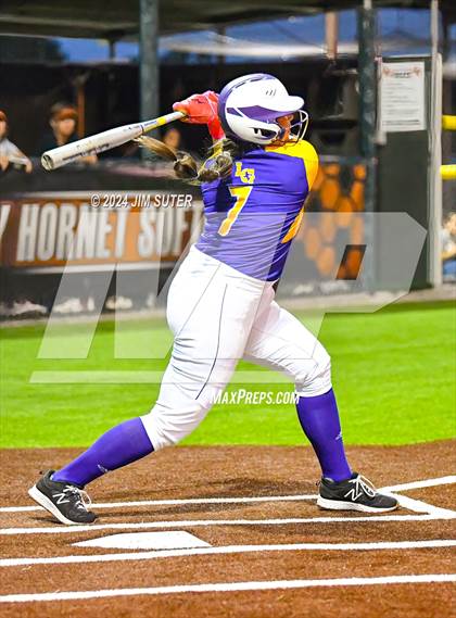 Thumbnail 3 in Caldwell vs La Grange photogallery.