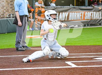 Thumbnail 3 in Caldwell vs La Grange photogallery.