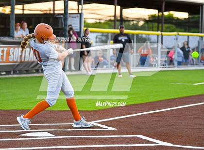 Thumbnail 3 in Caldwell vs La Grange photogallery.