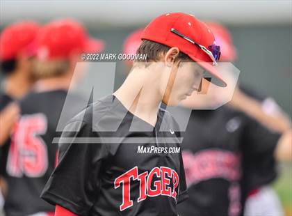Thumbnail 2 in Katy @ Tompkins photogallery.