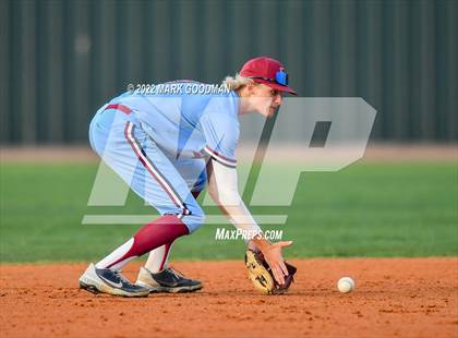 Thumbnail 1 in Katy @ Tompkins photogallery.