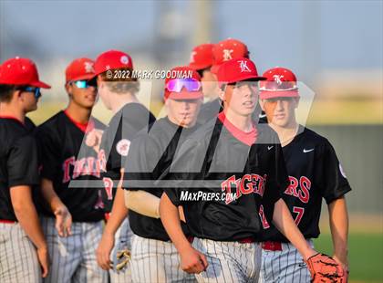 Thumbnail 2 in Katy @ Tompkins photogallery.