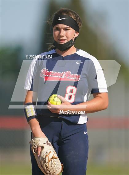 Thumbnail 1 in Elk Grove @ Pleasant Grove photogallery.