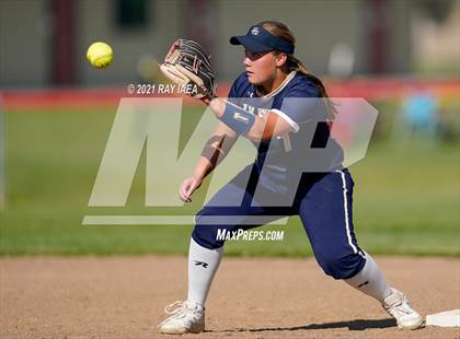 Thumbnail 3 in Elk Grove @ Pleasant Grove photogallery.