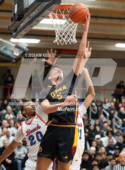 Thumbnail 1 in O'Dea @ Rainier Beach (WIAA District 2 Final) photogallery.