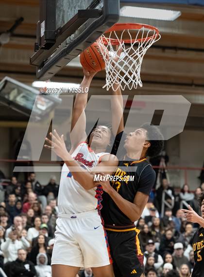 Thumbnail 2 in O'Dea @ Rainier Beach (WIAA District 2 Final) photogallery.