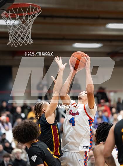 Thumbnail 2 in O'Dea @ Rainier Beach (WIAA District 2 Final) photogallery.