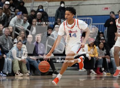 Thumbnail 1 in O'Dea @ Rainier Beach (WIAA District 2 Final) photogallery.