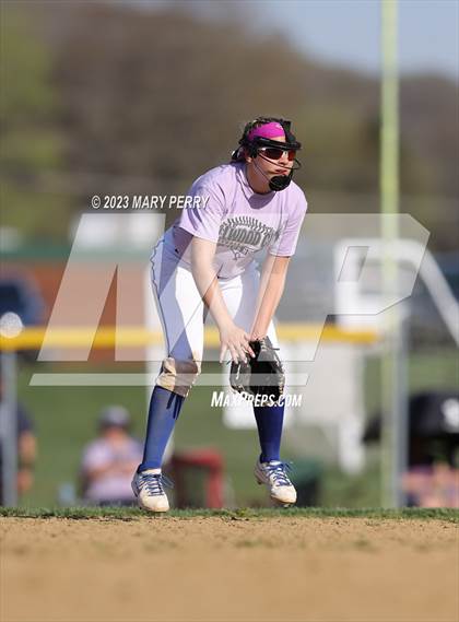 Thumbnail 2 in Ellwood City @ Riverside photogallery.