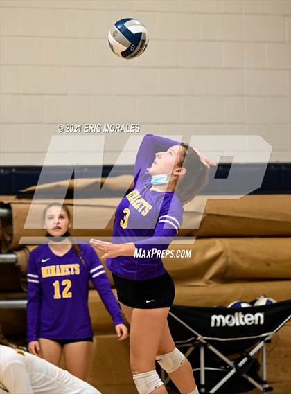 Thumbnail 3 in Selma vs Minarets (Sunnyside Invitational) photogallery.