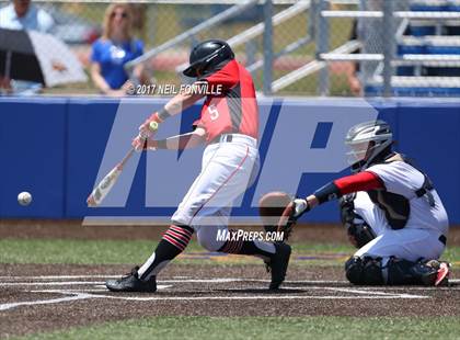 Thumbnail 3 in Allen vs. Harker Heights (UIL 6A Region 1 Area Playoff) photogallery.